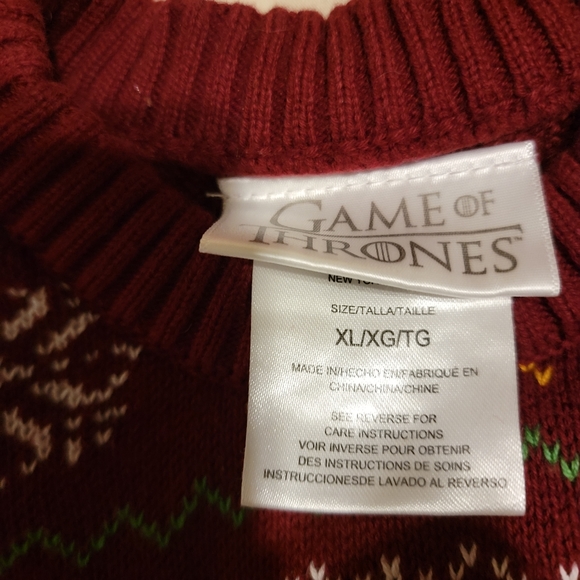 Game of Thrones pullover sweater - Picture 3 of 4